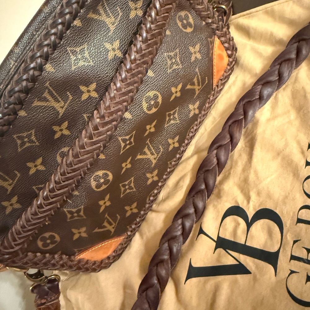 Vintage Boho  Brown Monogram Crossbody Bag - Picture 5 of 8